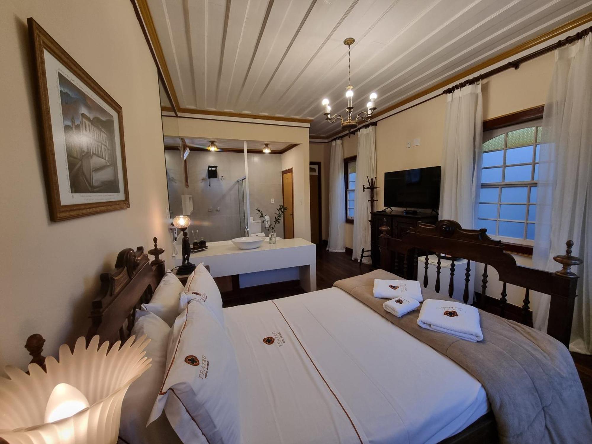 Teatro Hotel Boutique Ouro Preto  Buitenkant foto