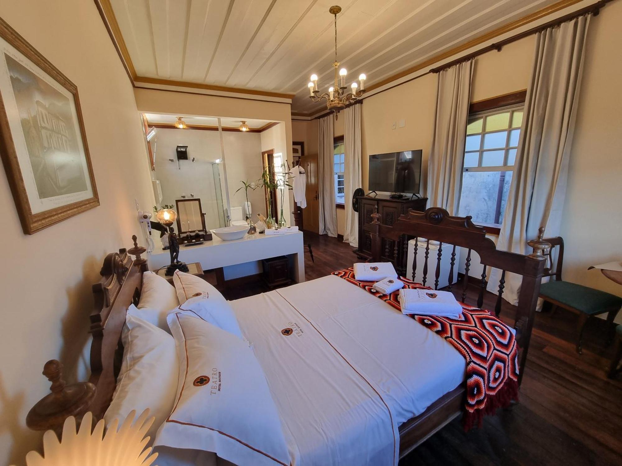 Teatro Hotel Boutique Ouro Preto  Buitenkant foto